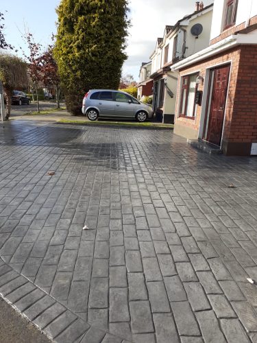 Imprinted concrete driveway in hertfordshire